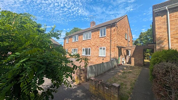 2 Bedroom Maisonette To Rent In Acacia Road, Leamington Spa, CV32
