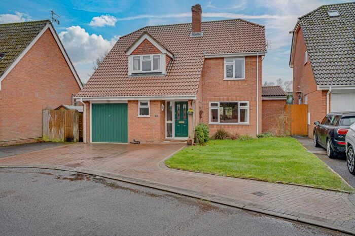 4 Bedroom Detached House For Sale In Ladywood, Eastleigh, SO50