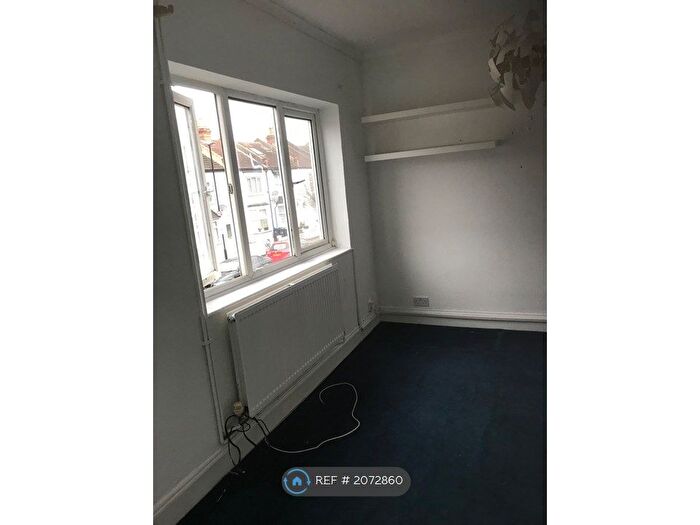 1 Bedroom Flat To Rent In Lancing Road, Croydon, CR0