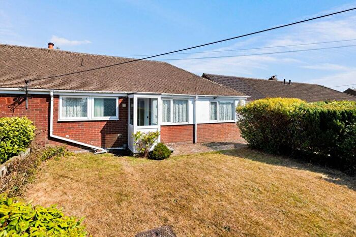 3 Bedroom Bungalow For Sale In Mill Lane, Hawkinge, Folkestone, CT18