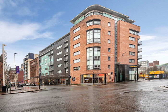 2 Bedroom Flat For Sale In High Street, Merchant City, Glasgow, G1