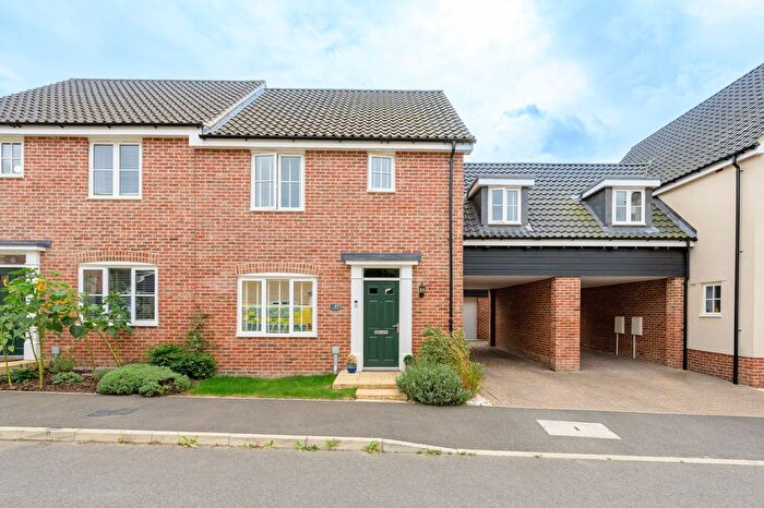 3 Bedroom Semi-Detached House For Sale In Clifton Drive, Thetford, IP24