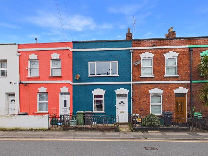 2 Bedroom Terraced House For Sale In High Street, Gloucester, GL1