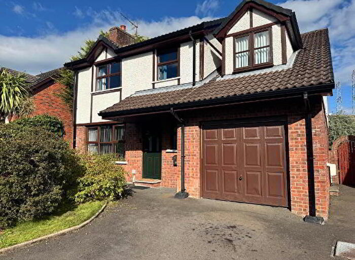4 Bedroom Detached House For Sale In Craigs Road, Carrickfergus, BT38