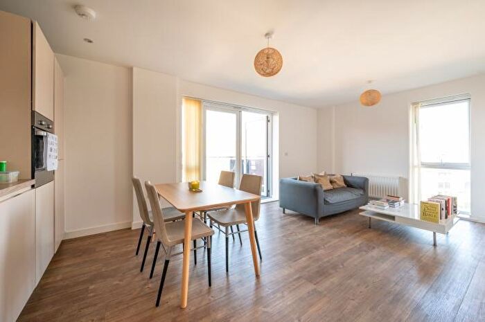 2 Bedroom Flat For Sale In Sandy House, Sackett Road, Barking, IG11