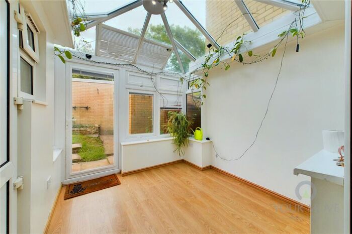 3 Bedroom Link Detached House To Rent In Eastern Avenue South, Northampton, NN2