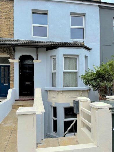 1 Bedroom Flat To Rent In Chobham Road, London, E15