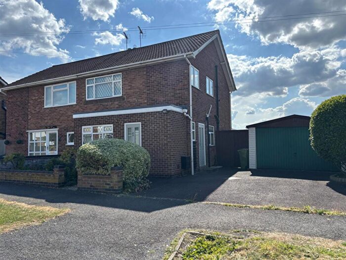3 Bedroom Semi-Detached House For Sale In Wellesbourne Drive, Glenfield, Leicester, LE3