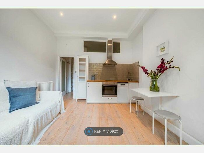1 Bedroom Flat To Rent In Culmington Road, London, W13