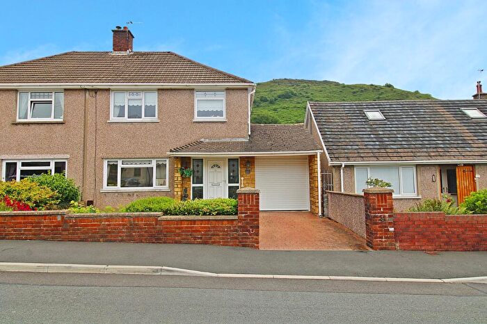 3 Bedroom Semi-Detached House For Sale In Danygraig Drive, Talbot Green, Pontyclun, Rhondda Cynon Taff., CF72