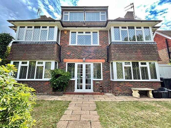 5 Bedroom Detached House To Rent In Barrowfield Drive, Hove, BN3