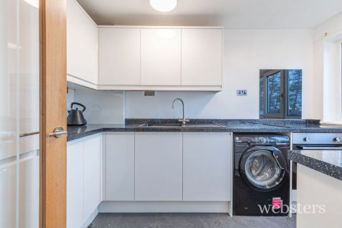 2 Bedroom Flat For Sale In Munnings Road, Norwich, NR7