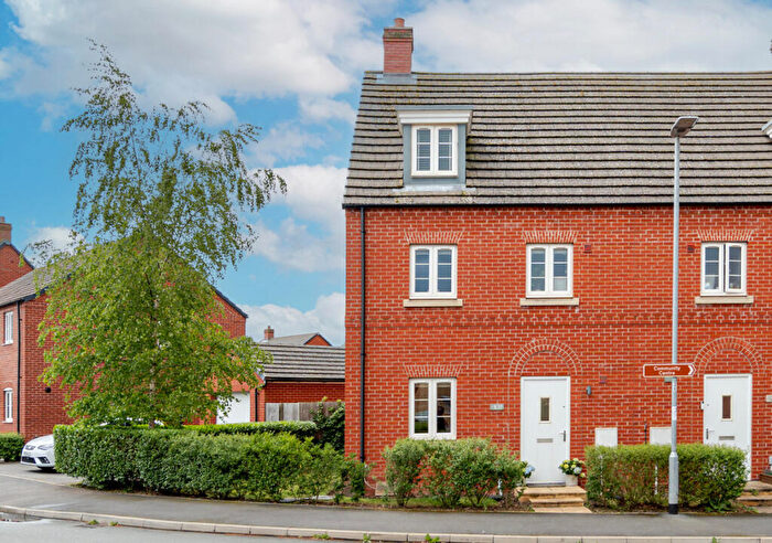 4 Bedroom Semi Detached House For Sale In Thillans, Cranfield, MK43