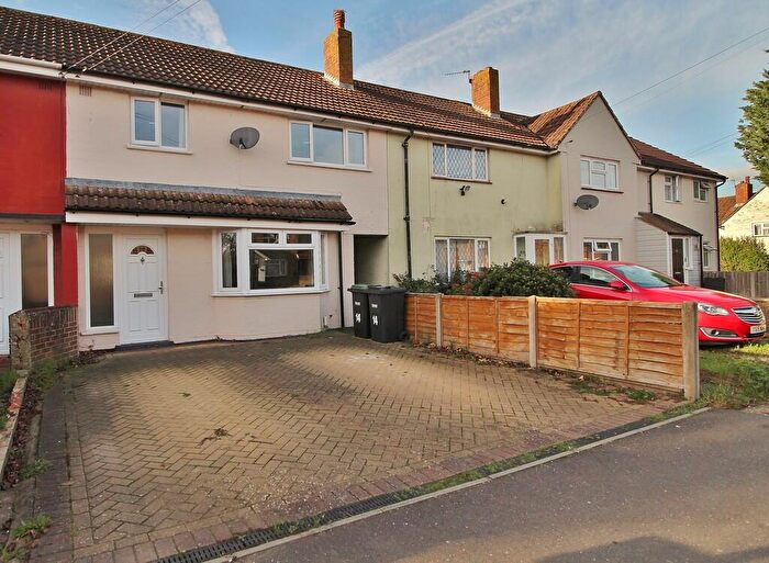 3 Bedroom Terraced House For Sale In Holybourne Road, Havant, PO9