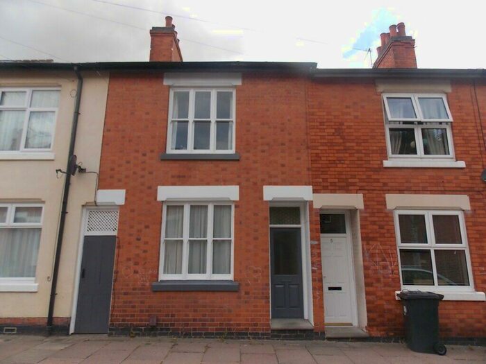 4 Bedroom Terraced House To Rent In Lytham Road, Leicester, LE2