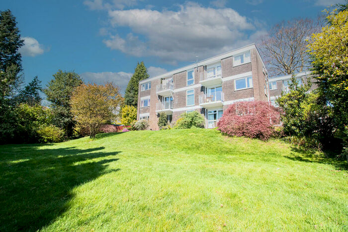 2 Bedroom Apartment To Rent In Drysgol Road, Radyr, CF15