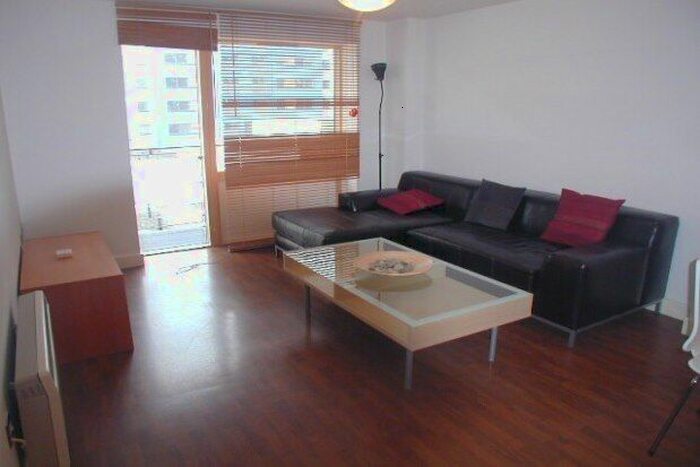 2 Bedroom Flat To Rent In Voyager, Birmingham, B16