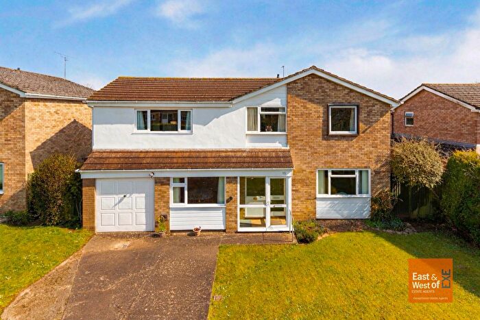 4 Bedroom Detached House For Sale In Grindle Way, Clyst St. Mary, Exeter, EX5