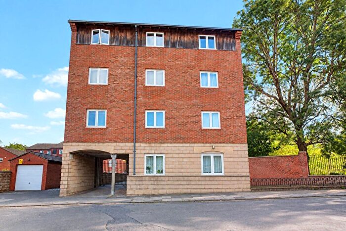 1 Bedroom Apartment For Sale In Queens Park, Town Centre, Swindon, SN1