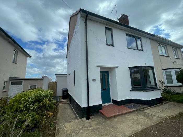 6 Bedroom Semi-Detached House To Rent In Gloucester Crescent, Northampton, NN4