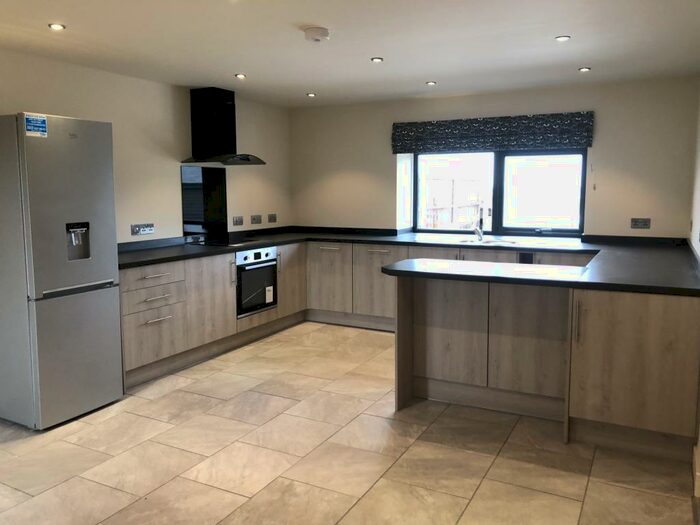 4 Bedroom Barn Conversion To Rent In Days Lode Road, Fodder Fen, March, PE15