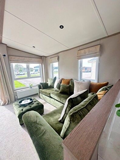 2 Bedroom Park Home For Sale In Abbey Lane, Lathom, Ormskirk, L40