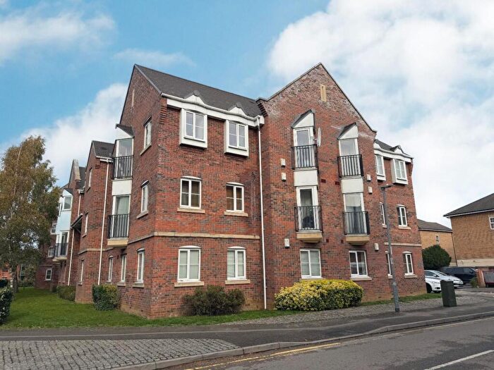 2 Bedroom Apartment For Sale In Henry Bird Way, Northampton, NN4