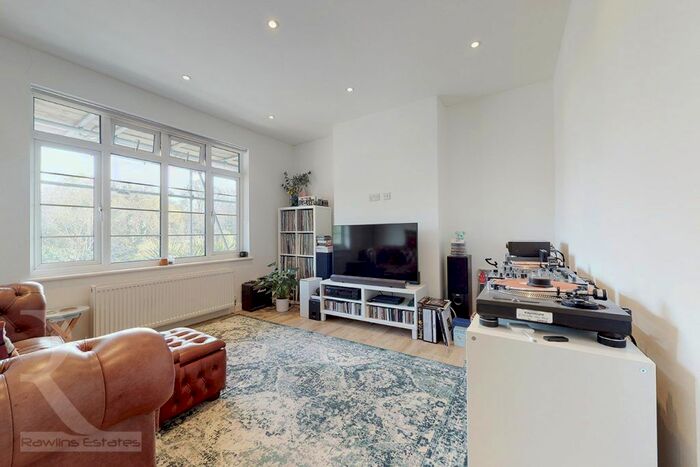 2 Bedroom Flat To Rent In Muswell Hill, London, N10
