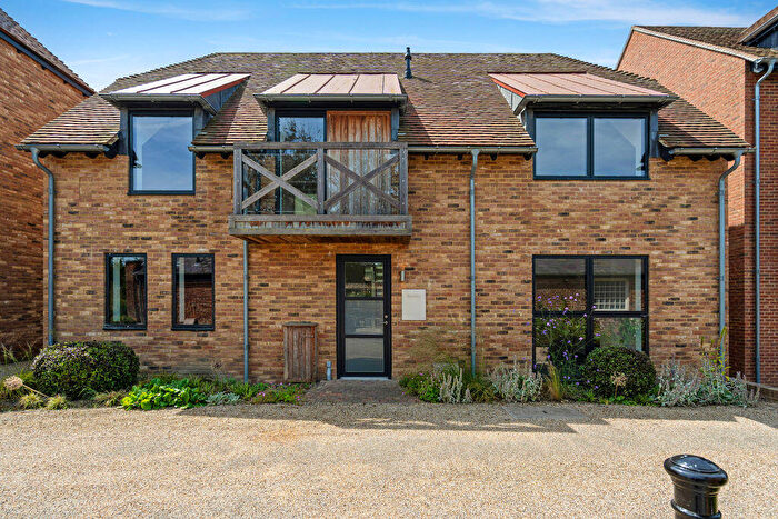 3 Bedroom Retirement Property For Sale In Canterbury Road, Canterbury, CT3
