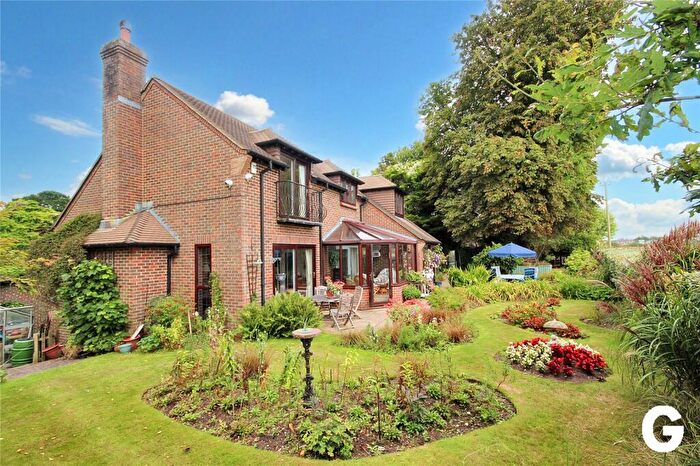 5 Bedroom Detached House For Sale In Christchurch Road, Ringwood, Hampshire, BH24