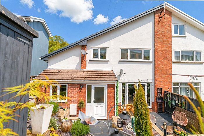 3 Bedroom Semi-Detached House For Sale In Severn View, Upper Cwmbran, NP44