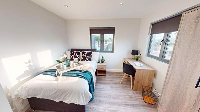 1 Bedroom Flat To Rent In Terrace Street, Nottingham, Nottinghamshire, NG7