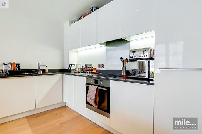 1 Bedroom Apartment To Rent In Capitol Way, Colindale, London, NW9