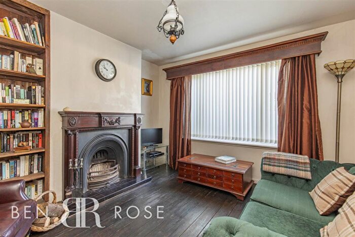2 Bedroom Semi-Detached House For Sale In Thirlmere Road, Blackrod, Bolton, BL6