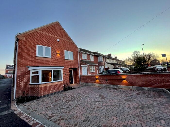 7 Bedroom Detached House To Rent In Knightthorpe Road, Loughborough LE11