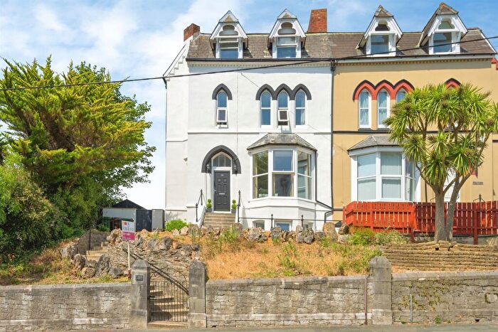 6 Bedroom Semi-Detached House For Sale In Ridgeway, Plymouth, PL7