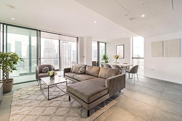 3 Bedroom Apartment To Rent In Dollar Bay Place, London, E14