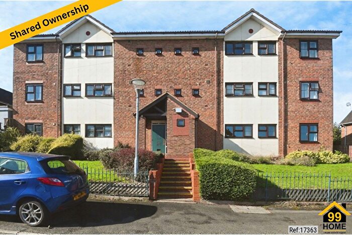 3 Bedroom Flat For Sale In Palmers Grove, Birmingham, B36