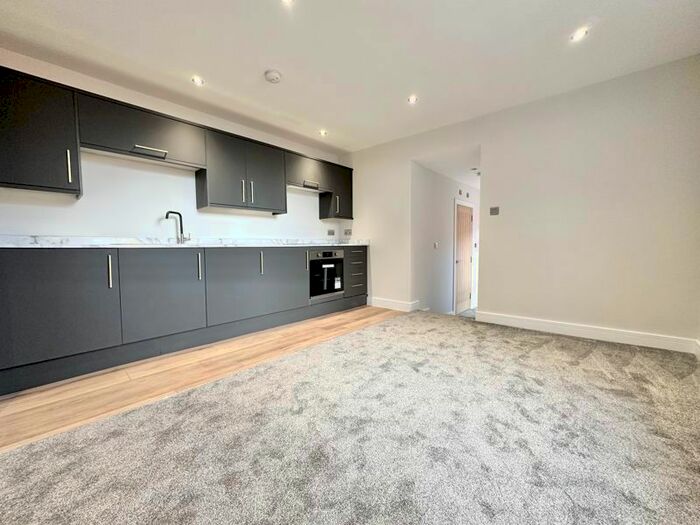 1 Bedroom Flat To Rent In Cambridge Street, Cleethorpes, DN35