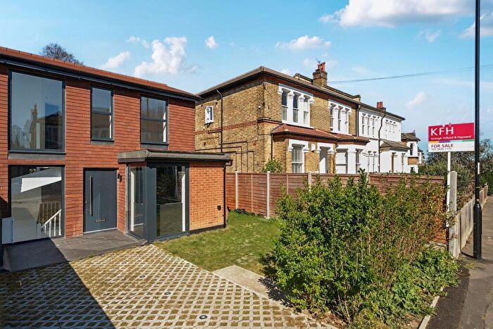 4 Bedroom Semi Detached House To Rent In Burghill Road, Sydenham, London, SE26