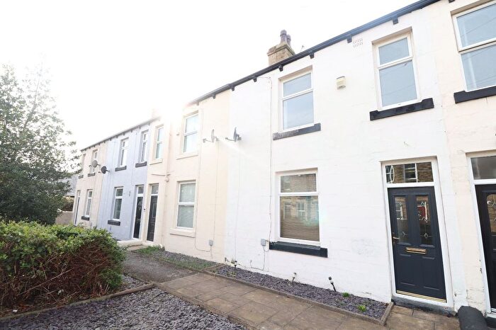 2 Bedroom Detached House To Rent In Salisbury Place, Calverley, Pudsey, West Yorkshire, LS28