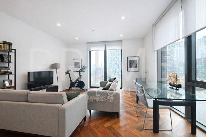 2 Bedroom Flat To Rent In Ambassador Building, Embassy Gardens, Nine Elms, SW8