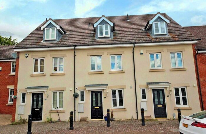 3 Bedroom Terraced House For Sale In Wood End Close, Sharnbrook, Bedford, Bedfordshire, MK44