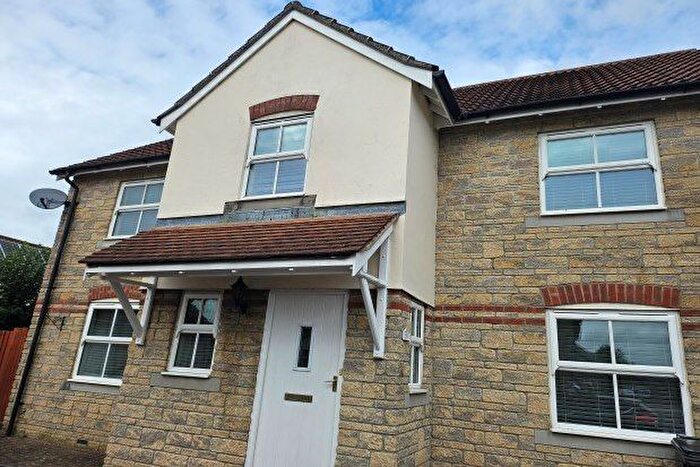 4 Bedroom Property To Rent In Irving Road, Somerton, TA11