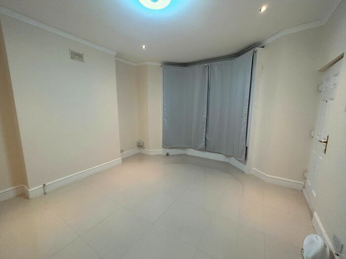 1 Bedroom Maisonette To Rent In Herbert Road, London, SE18