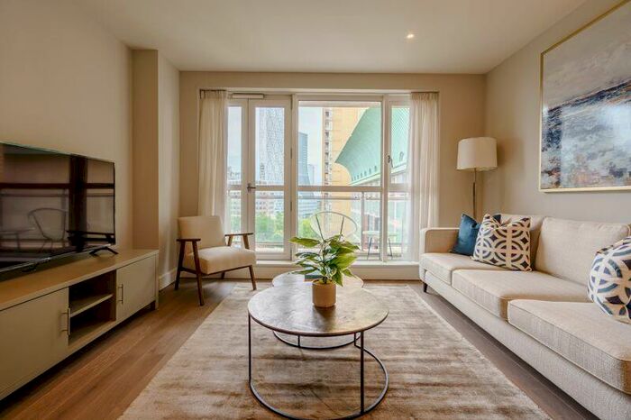 2 Bedroom Apartment To Rent In Two Bed Apartment, Circus Apartments, Canary Wharf, - &# P/W, E14