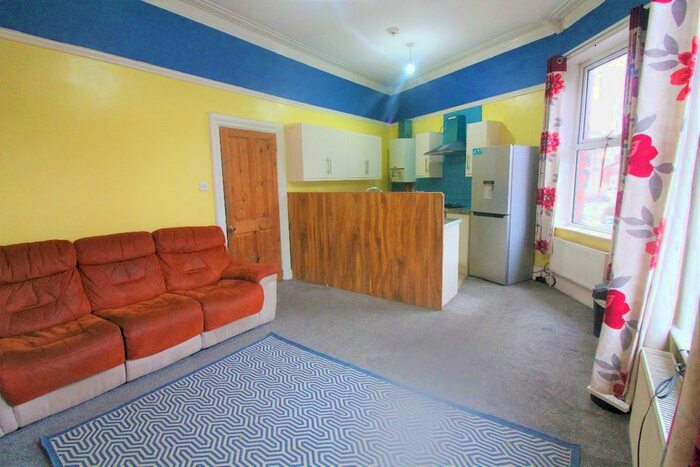 2 Bedroom Flat To Rent In A Leyland Road, Penwortham, Preston PR1