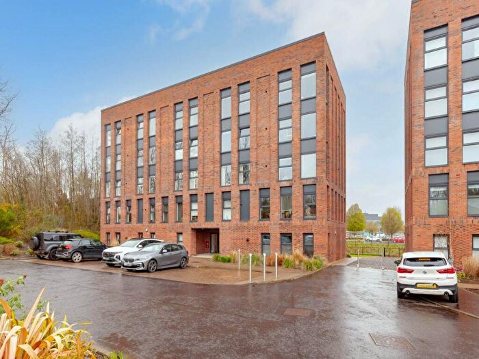 1 Bedroom Flat To Rent In Festival Court, Festival Park, Glasgow, G51