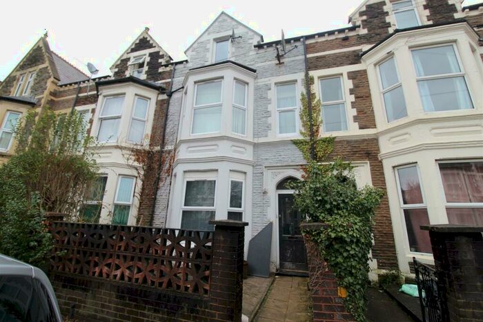 Flat To Rent In Claude Road, Cardiff, CF24