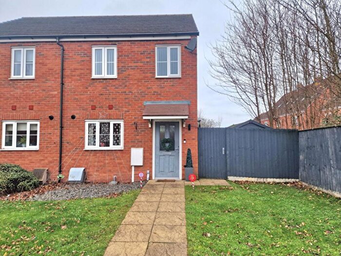2 Bedroom Semi Detached House For Sale In Swansnest Grove, Nuneaton, Warwickshire, CV10